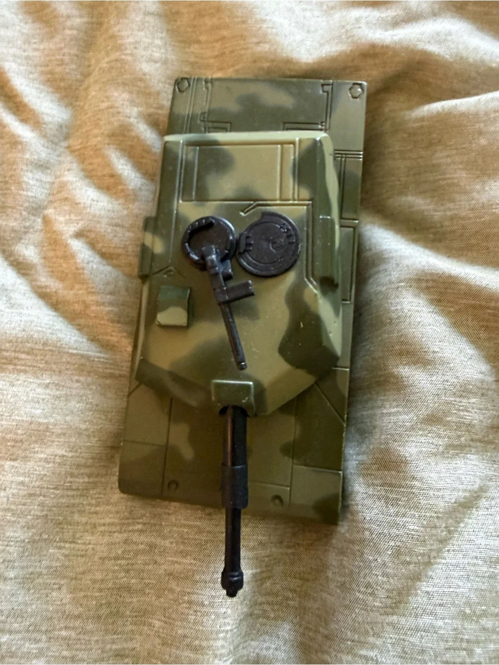 Toys “R” Us VTG Green Army Toy Tank